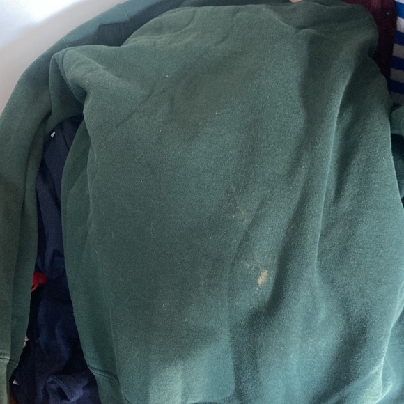 OBEY size M pullover - Picture 2 of 2